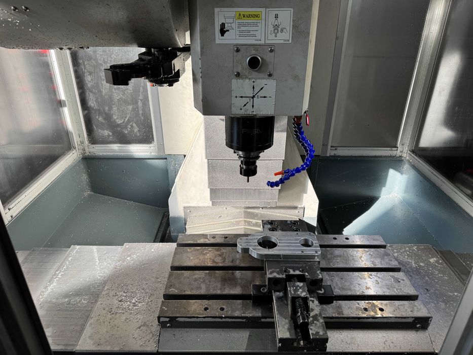 Frezarka CNC centrum obróbcze KOMPLETNE z dokumentami FV
