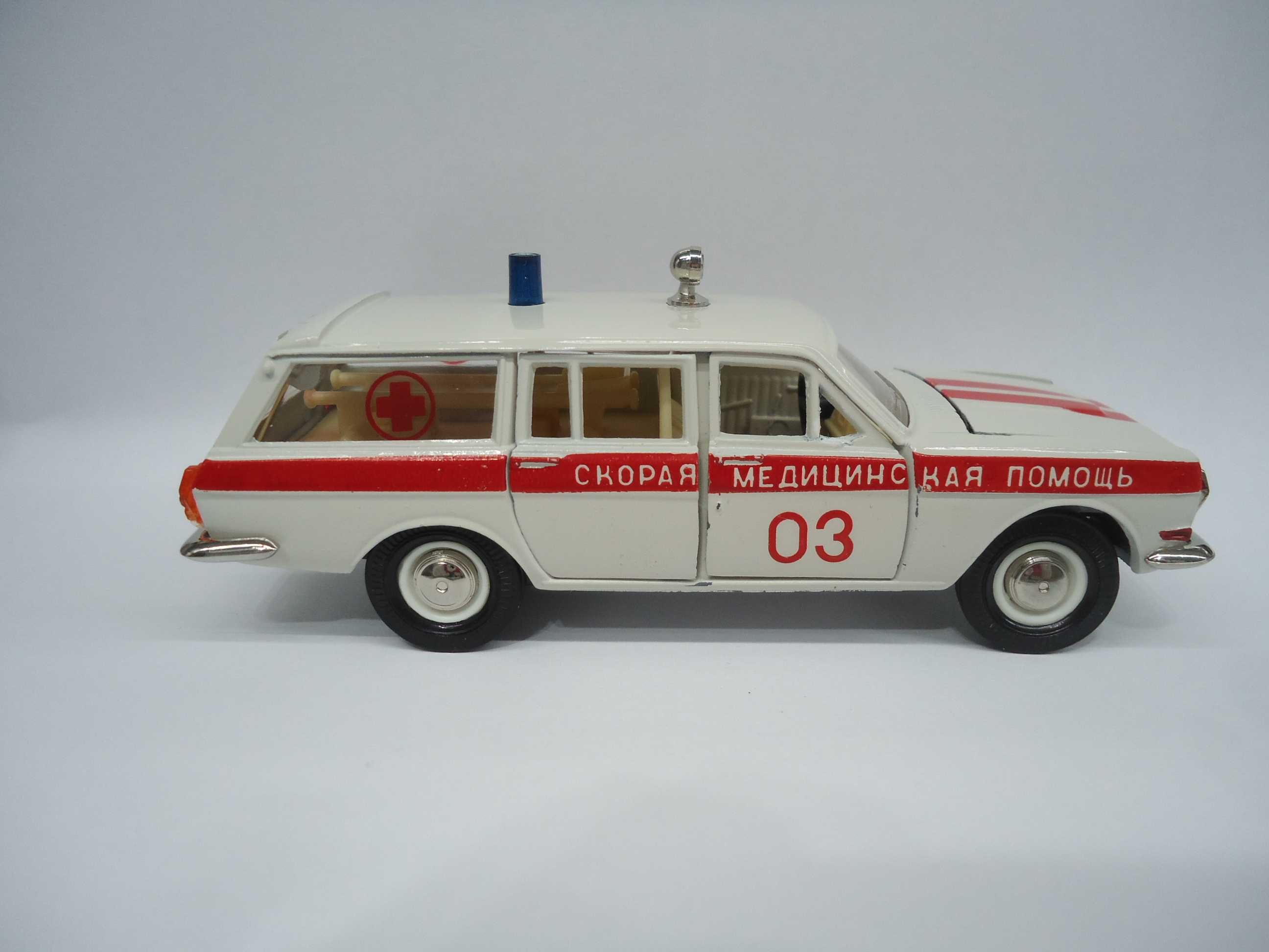 ГАЗ 24 Волга Машинки модель игрушки СССР 1: 43
