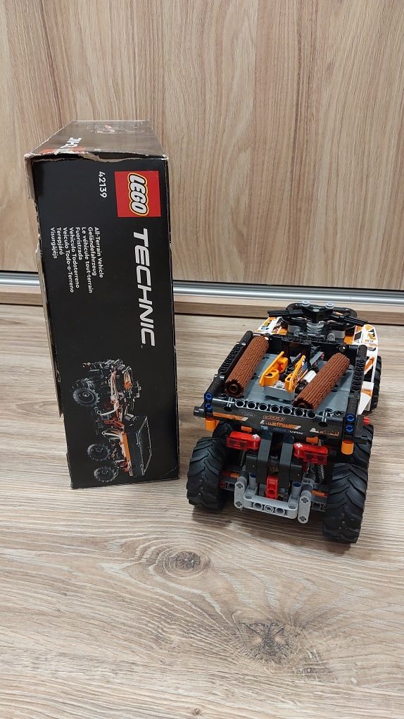 Lego technic 42139