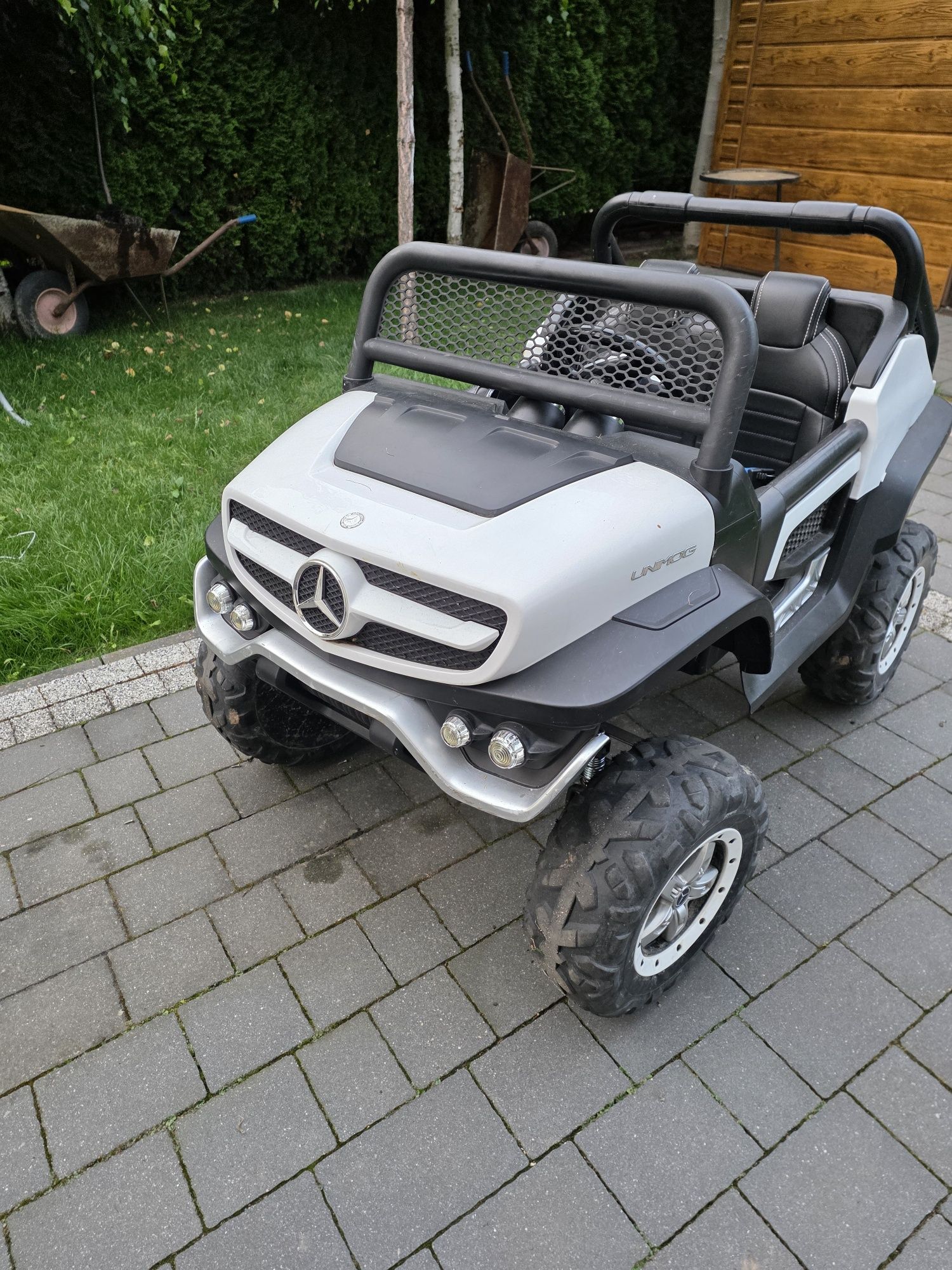 Mercedes unimog do 55 kg