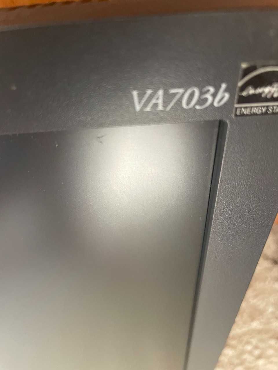 монітор ViewSonіc VA703B-3 діагональ 41см + Клавіатура провідна