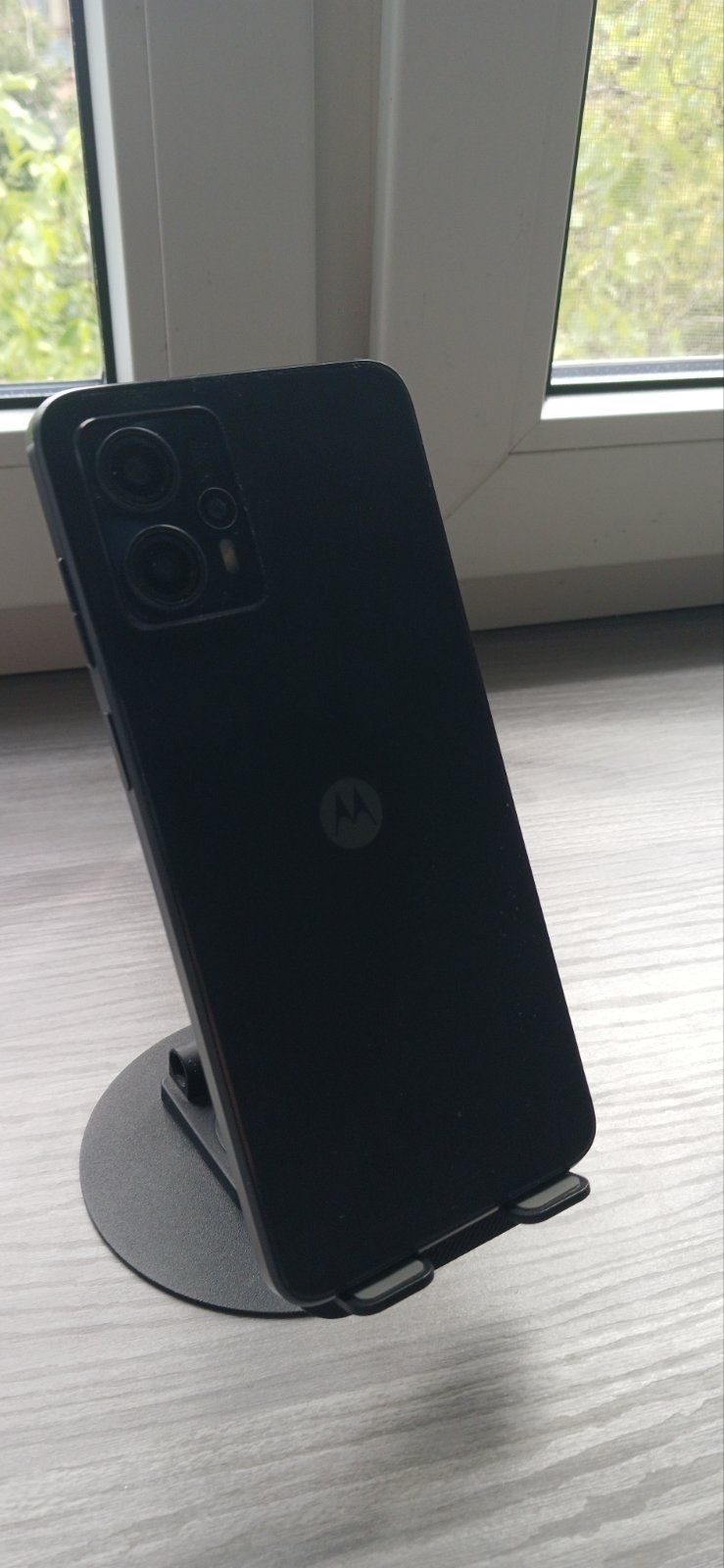 Мобильный телефон Motorola G13
