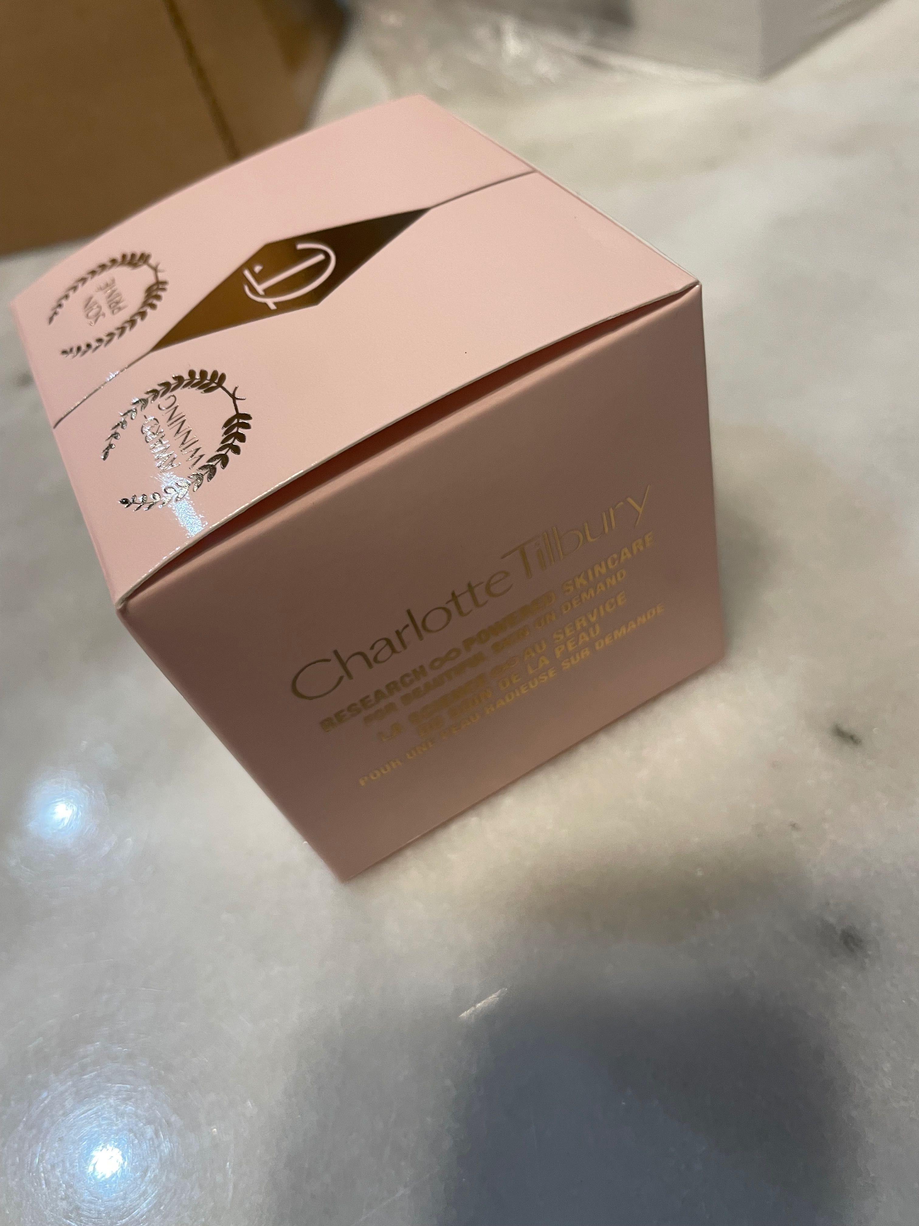 Krem do twarzy Charlotte Tilbury