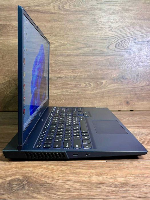 Lenovo Legion5 15ACH6H\RTX 3070(8GB\Ryzen 7 5800H\32GB DDR4\1TB SSDM2