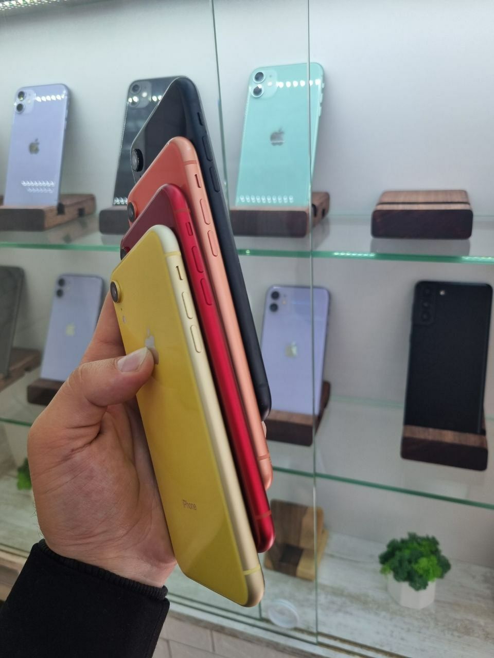 Apple iphone XR 64/128 gb black yellow coral red xr хр ХР 128 64 гб