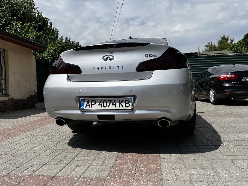 В продажі Infiniti G37S