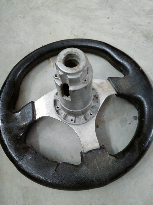 Руль спортивний.