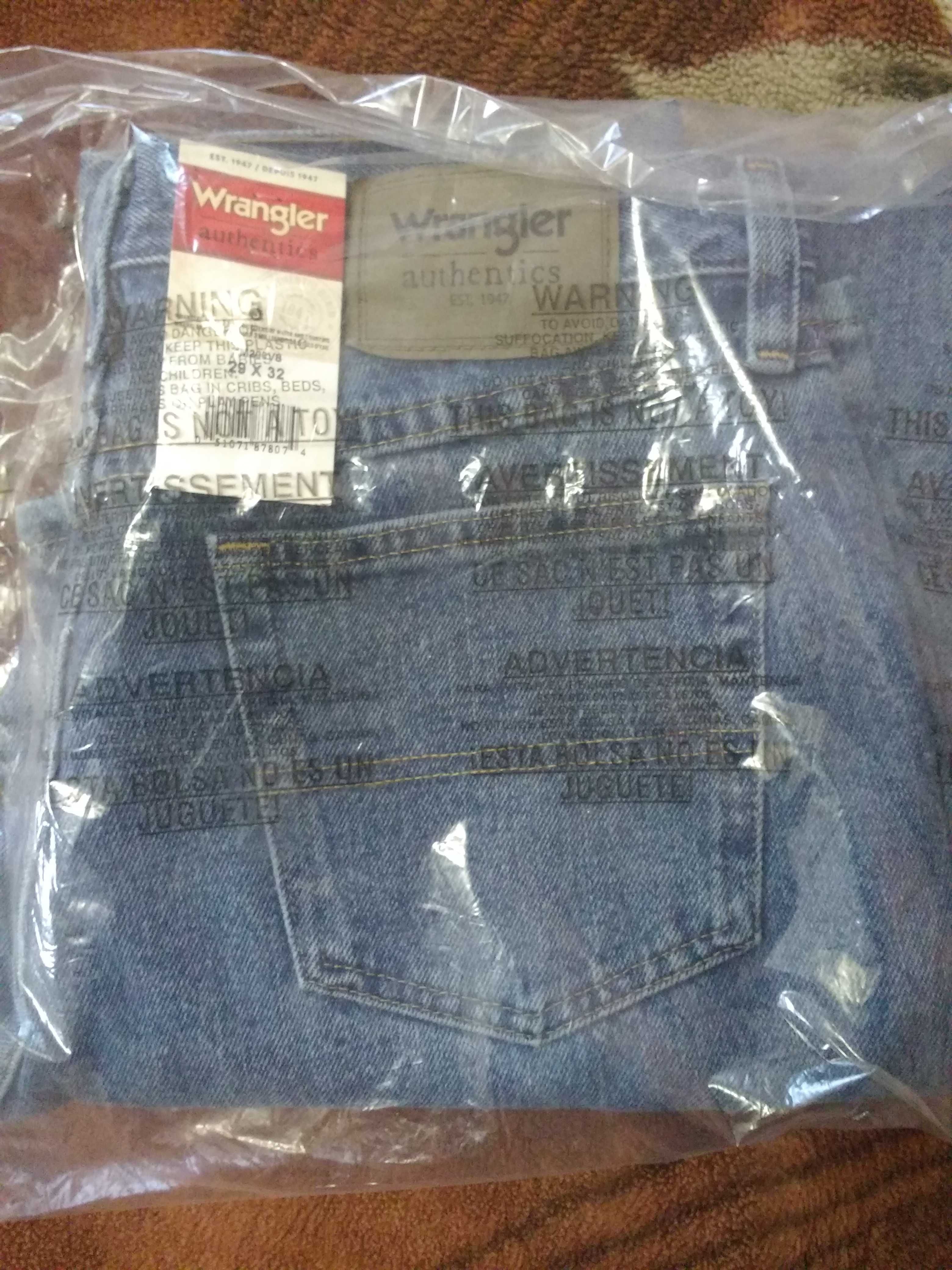 Джинси Wrangler Authentics Relaxed Fit, Vintage Stonewash