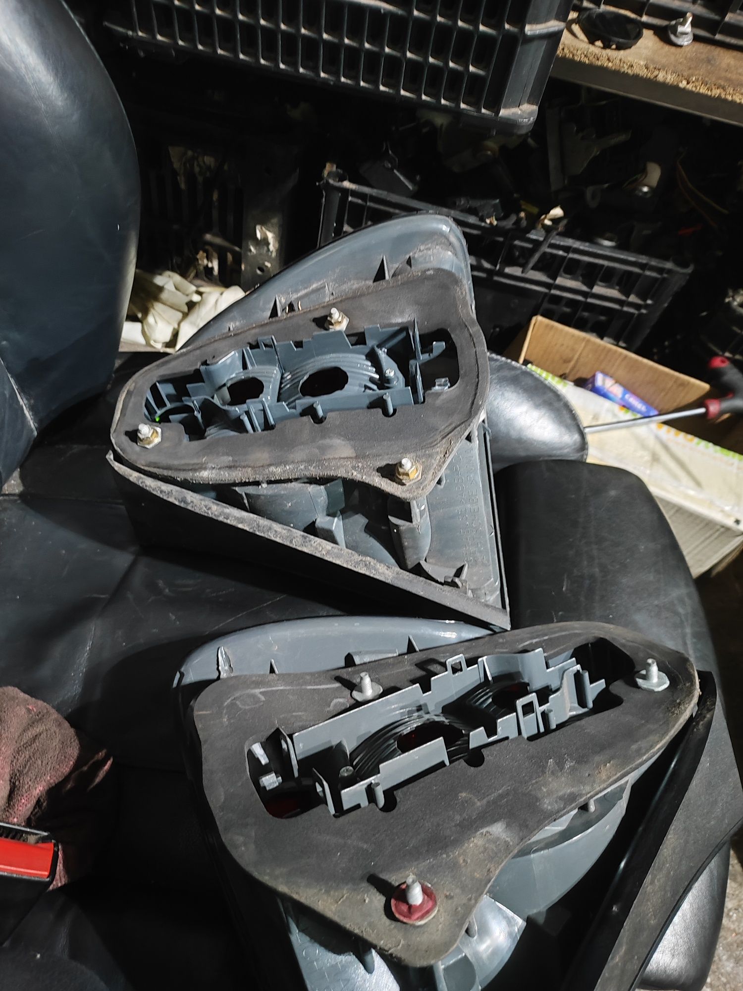 Farolins óticas traseiras BMW E46 compact originais