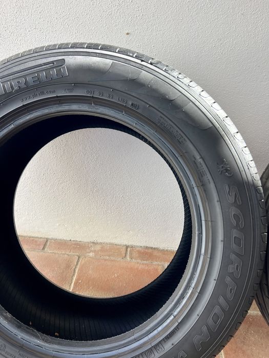 Pneus Pirelli Scorpio Verde 235.60.18