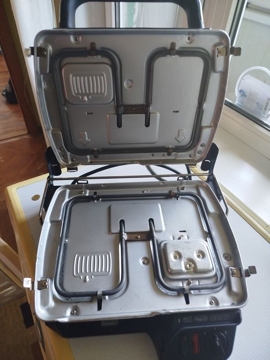 Гриль-барбекю електричний Tefal GC305012