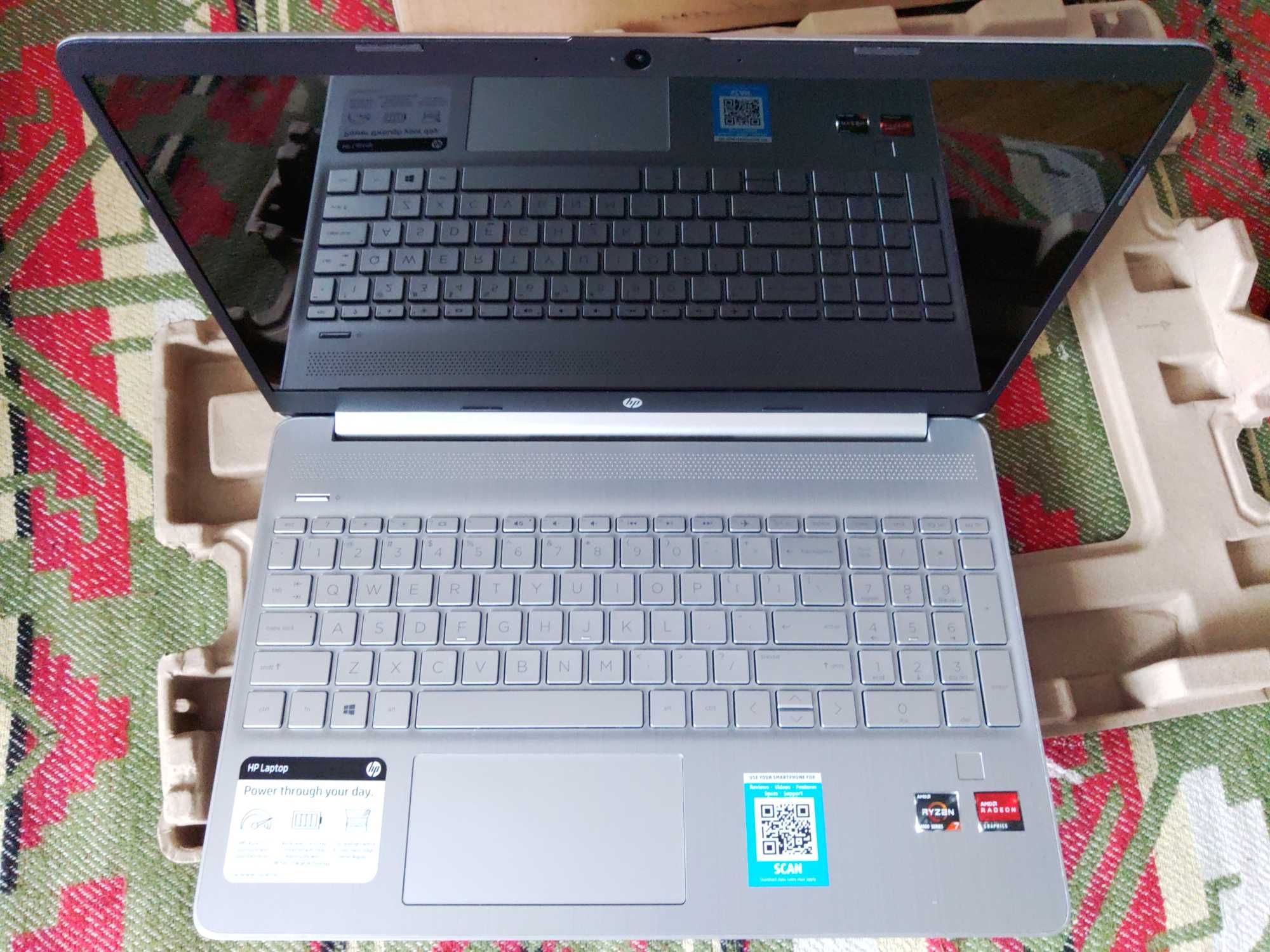 Ноутбук HP 15-EF1013DX. 16ГБ ОЗУ