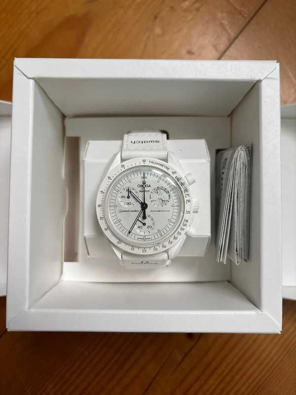 SO33W700 Lunar Snoopy – Omega x Swatch Natychmiast PL