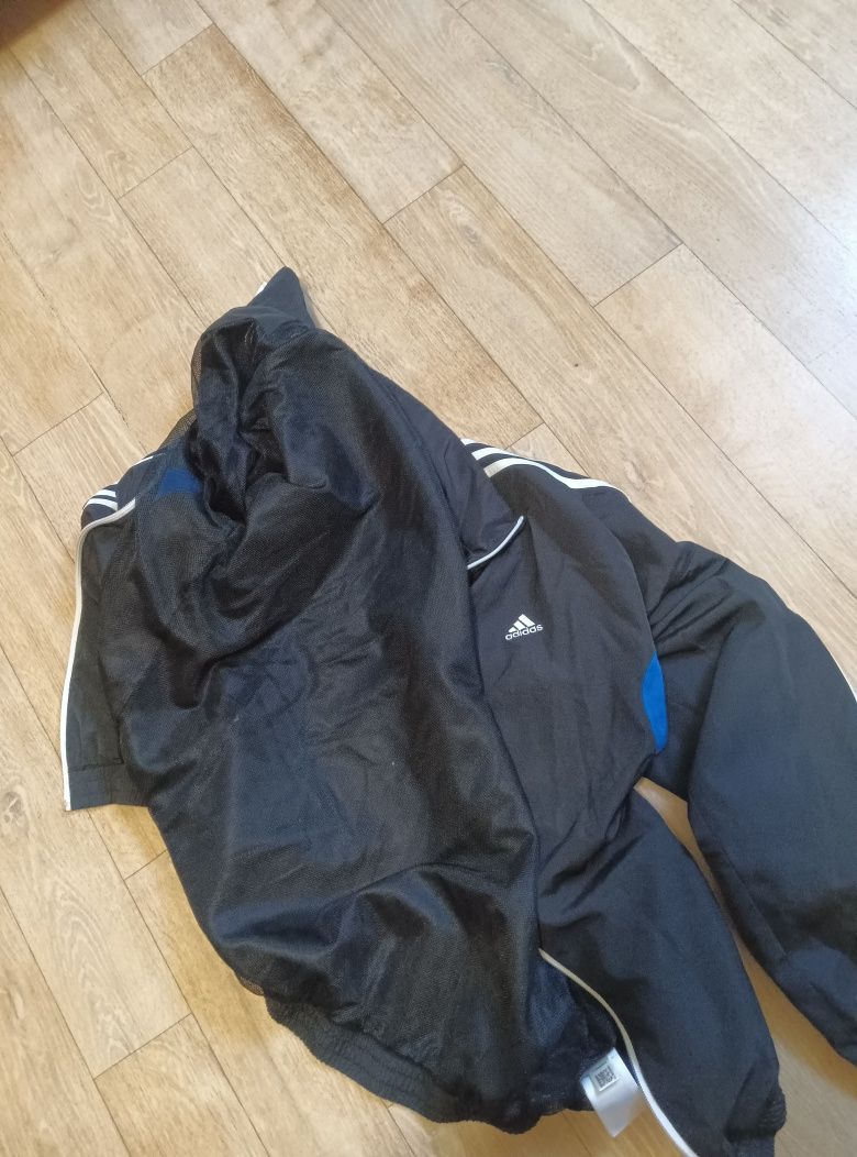 Zestaw firmy Adidas