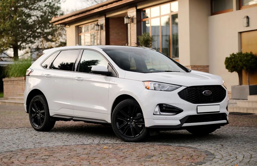 Ford Edge 2.0 ecoboost AWD benzyna ST-line