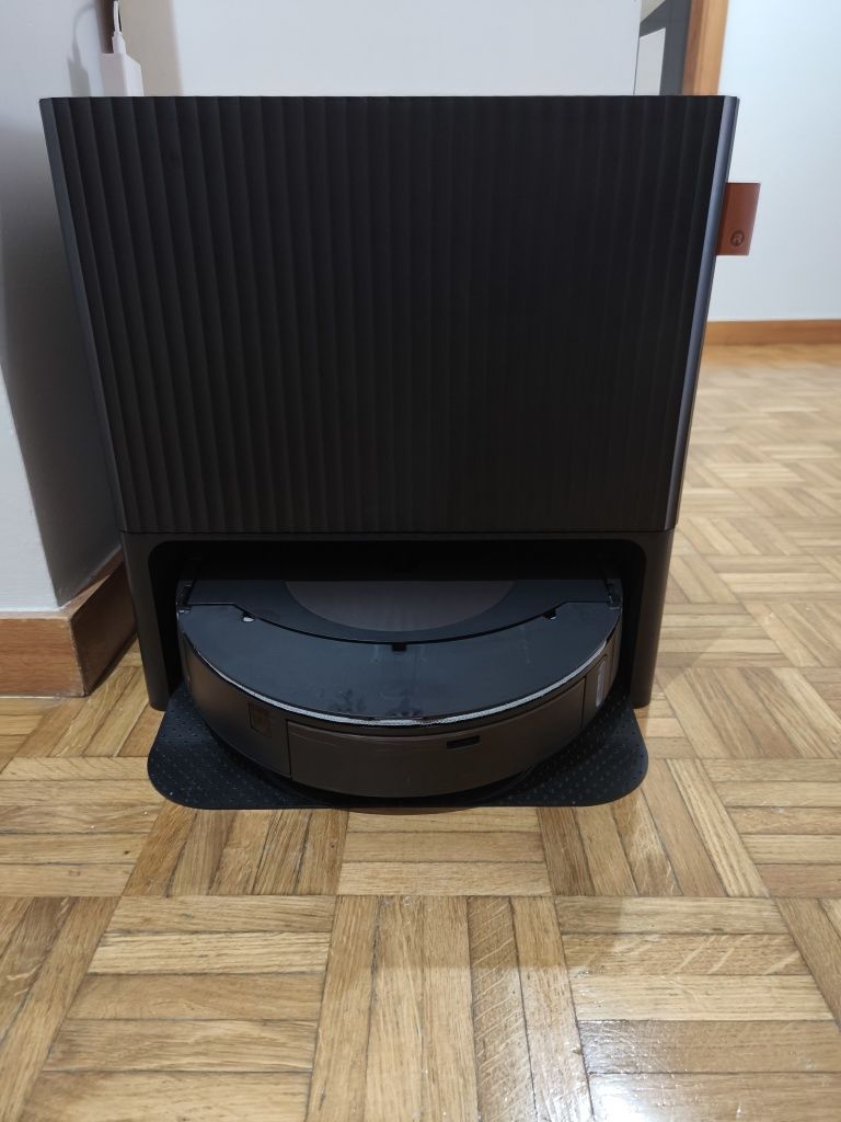 Roomba combo j9+