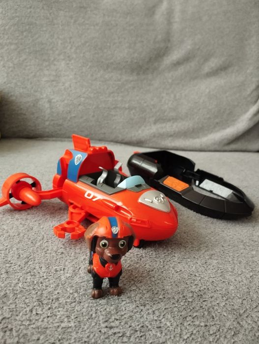 Патруль де люкс у кіно трансформер зума, джунглі всюдихід