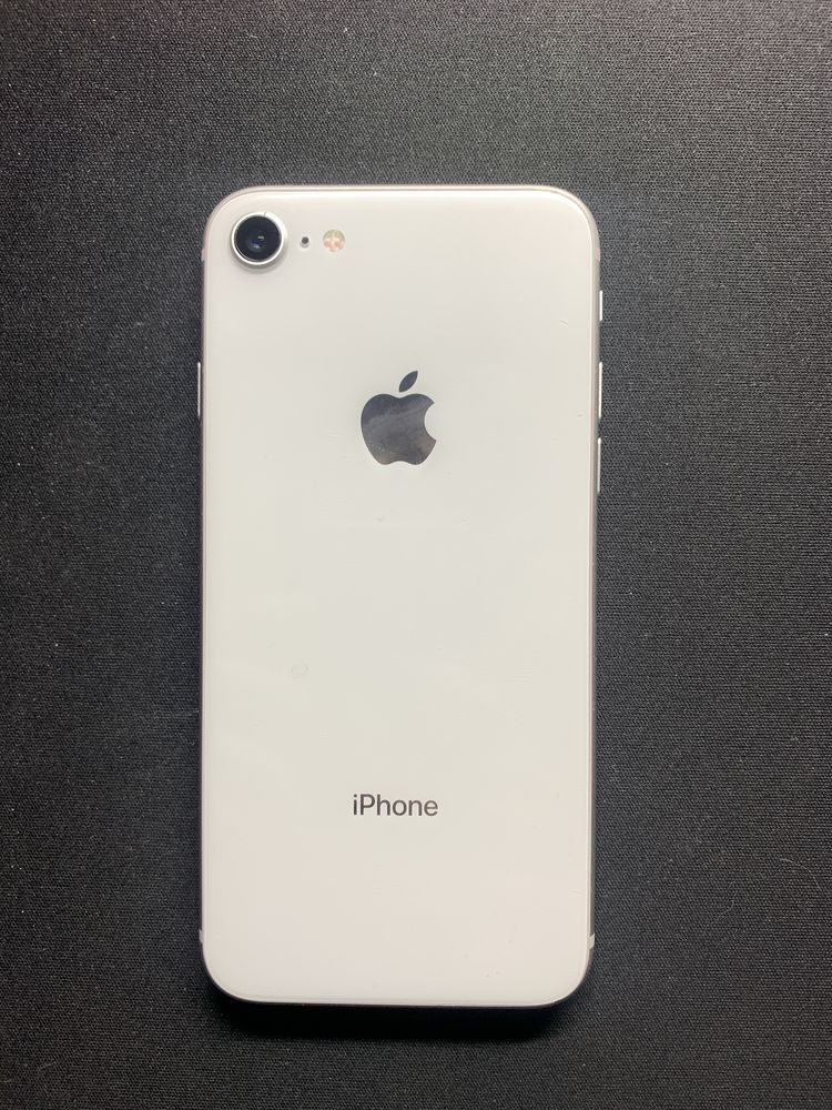 СРОЧНО Продам iPhone 8 64gb neverlock