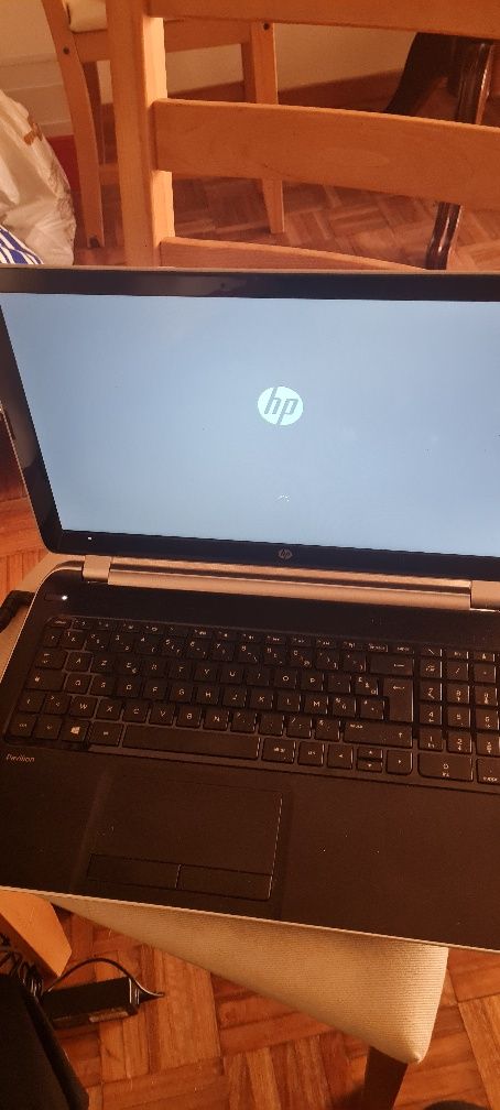 Computador hp 15 i3 lindo grande máquina