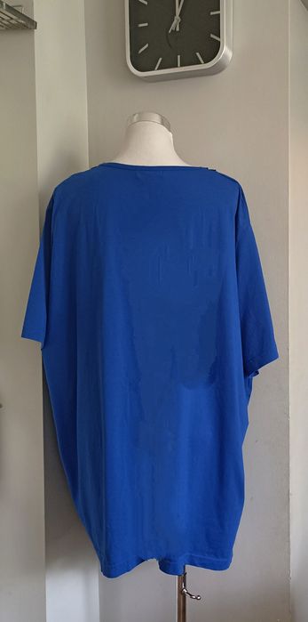 Bluzka z koronką r. 56