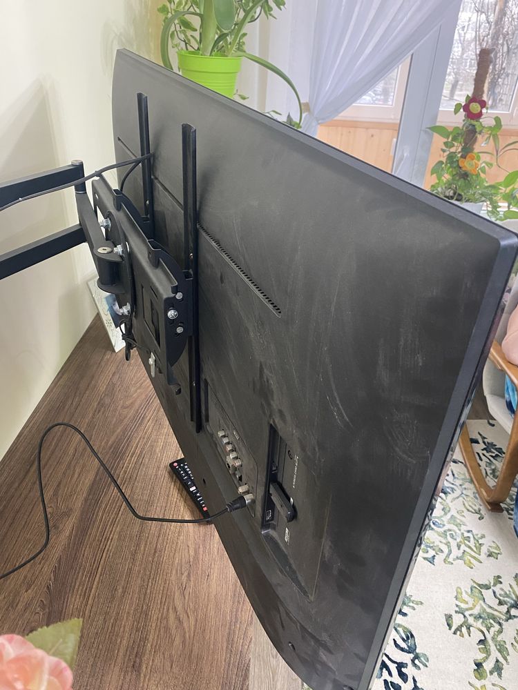 Телевізор LG 43LK5900PLA