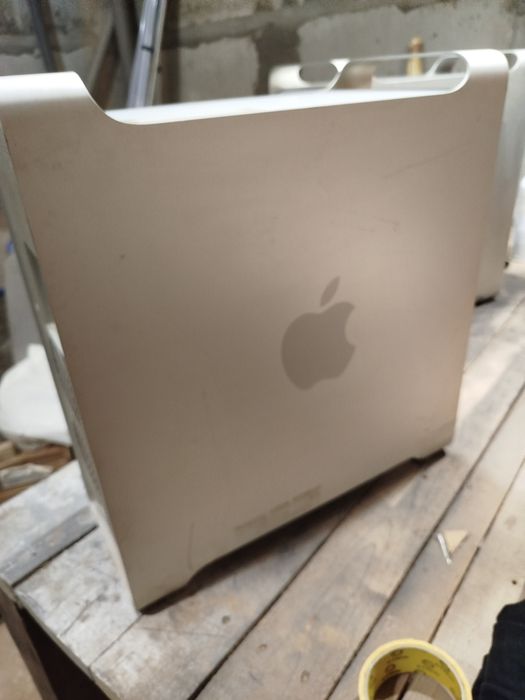 Комп’ютер Apple Power Mac G5 опори для скамейки Aple