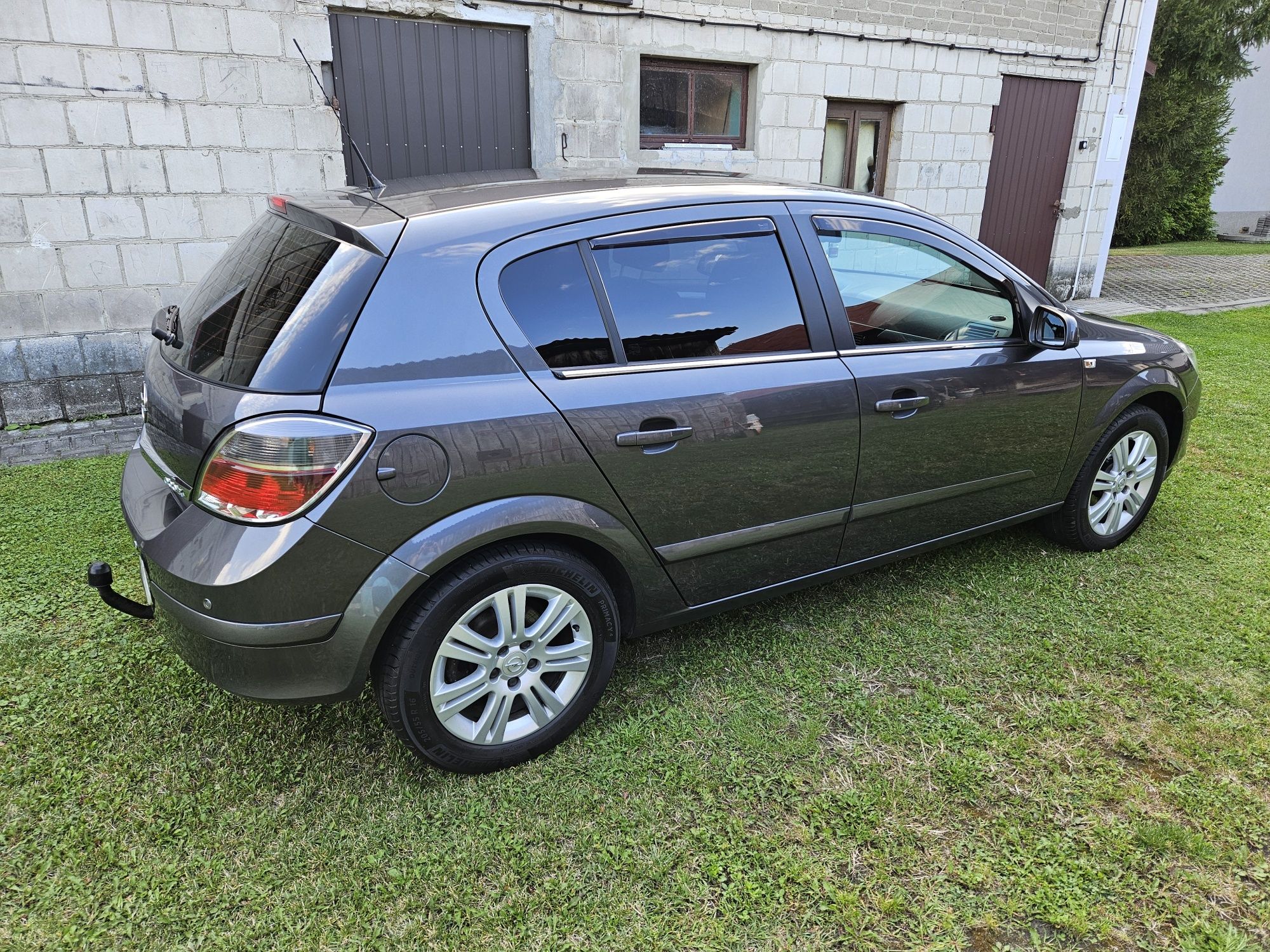 Opel Astra H 1.7 cdti 110 km