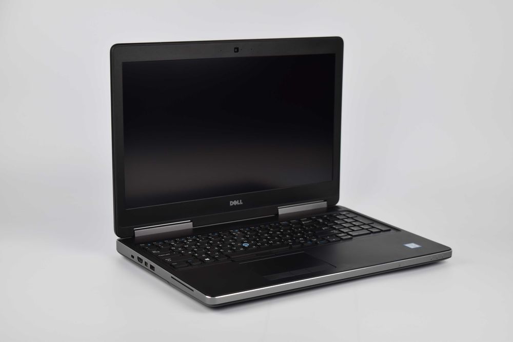 Dell Precision 7520 4k UHD i7-7820HQ M2200 16/32/64гб ssd+hdd Ноутбук