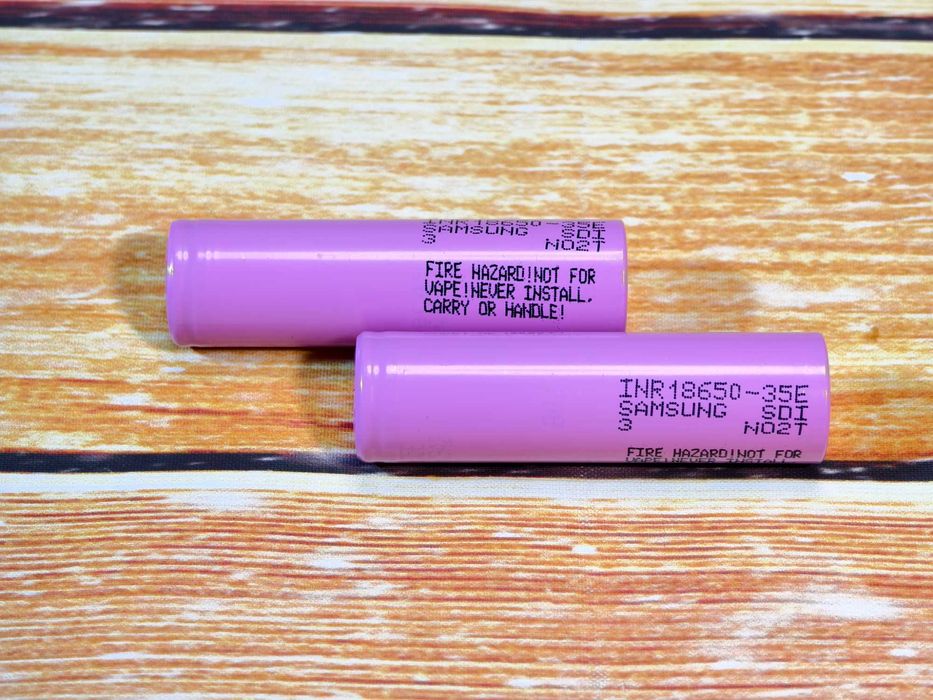 Акумулятори 18650 Samsung INR18650 35E 3500 мА 13А оригінал