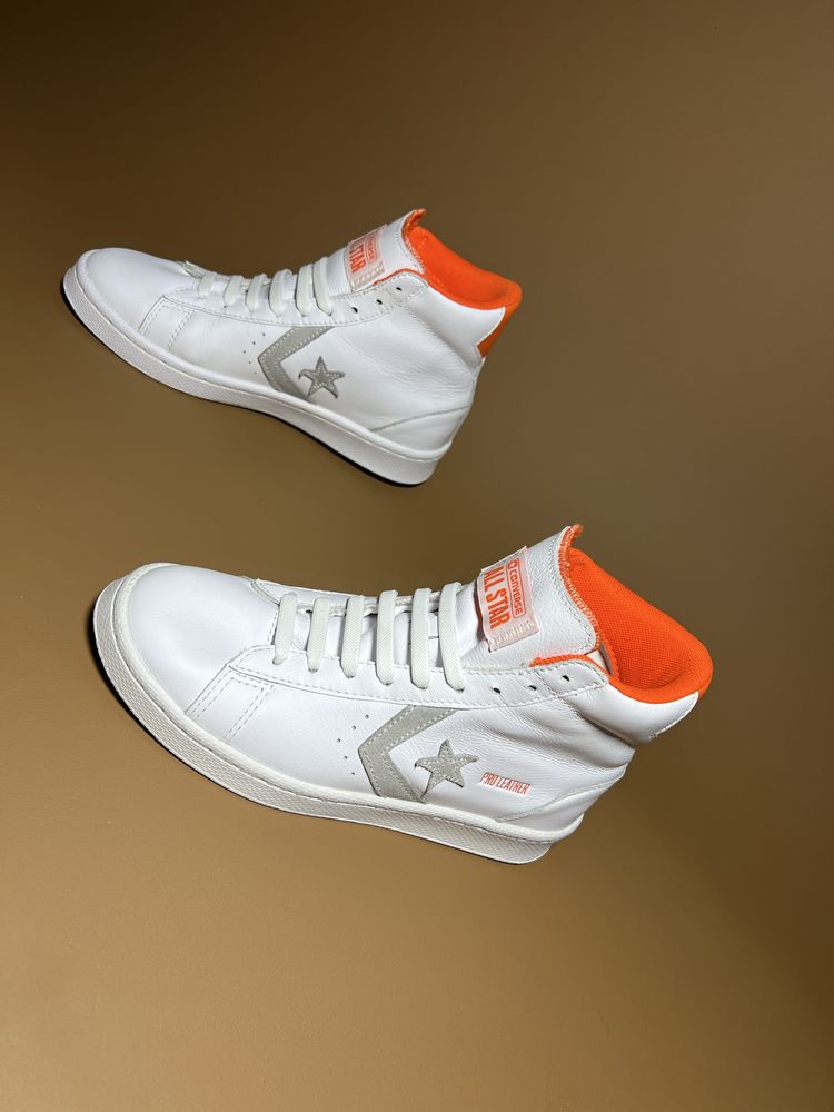 Кросівки 35,5р.22.5см. Converse