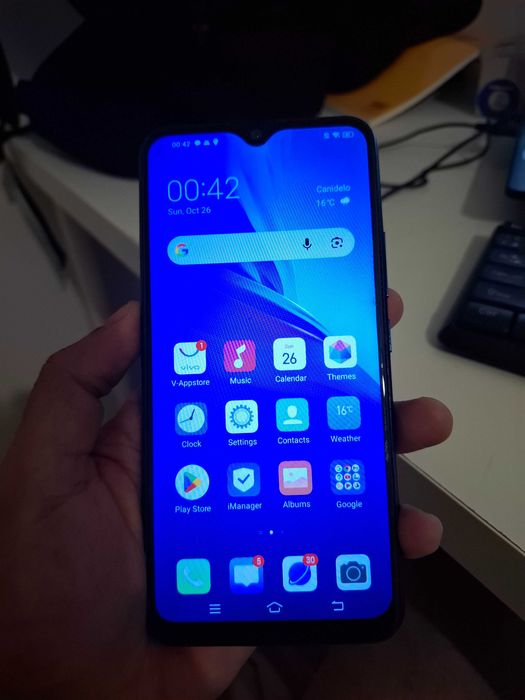 Vivo y11 mobile and  a watch for sale
