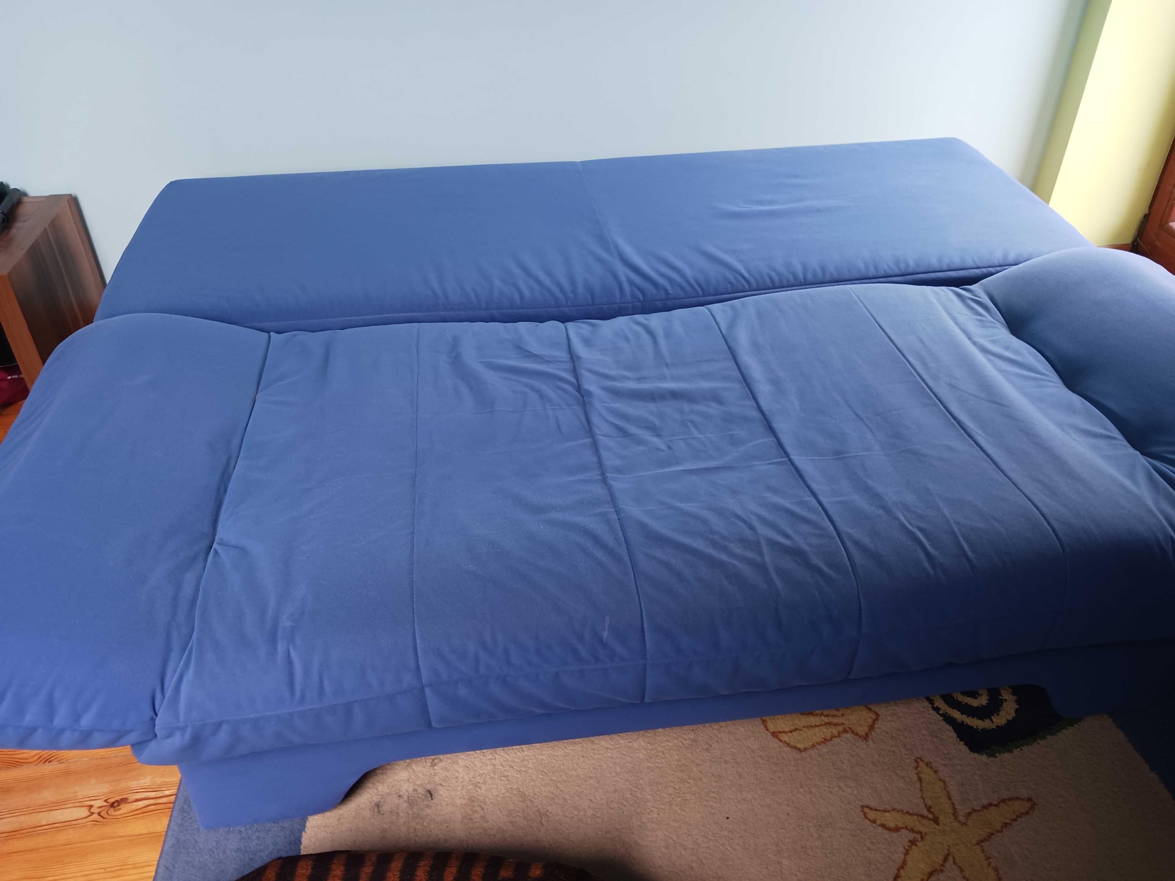 Sofa rozkładana 140x190 z pojemnikiem na pościel