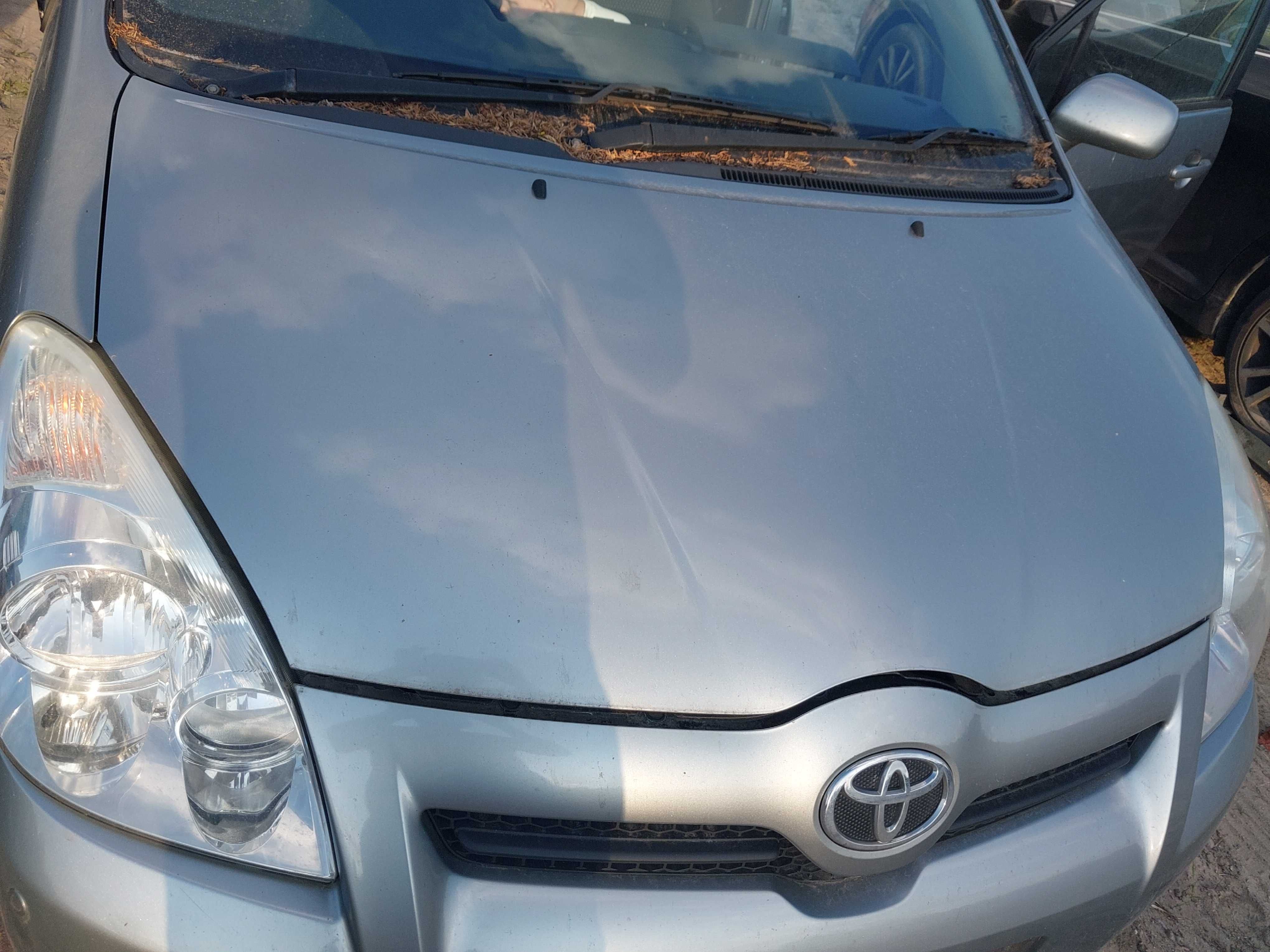 Toyota Corolla Verso II 1f8 maska przednia pokrywa silnika