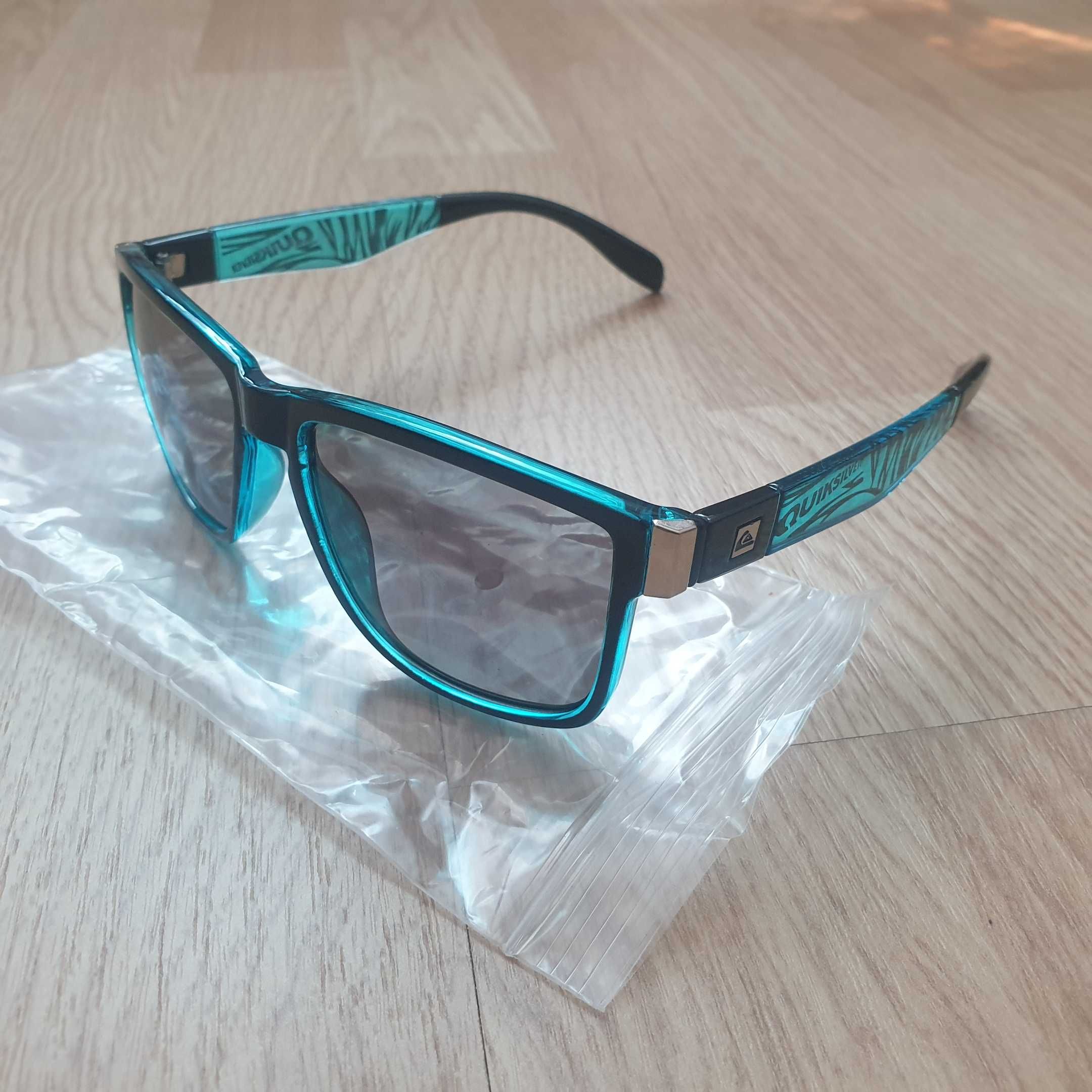 Quiksilver okulary przeciwsłoneczne kolorowa oprawka