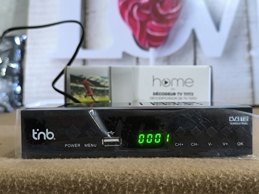 Descodificador de TV digital (TDT) DVB-T2  marca TNB.