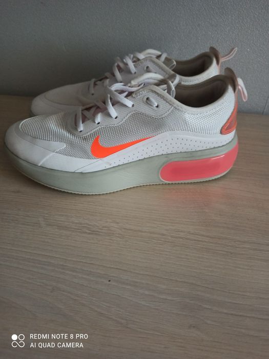 Кросівки Nike р. 38