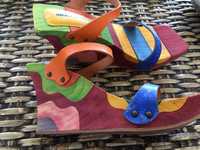 Sandálias/Sapatos Miss Sixty coloridos, madeira, edição especial