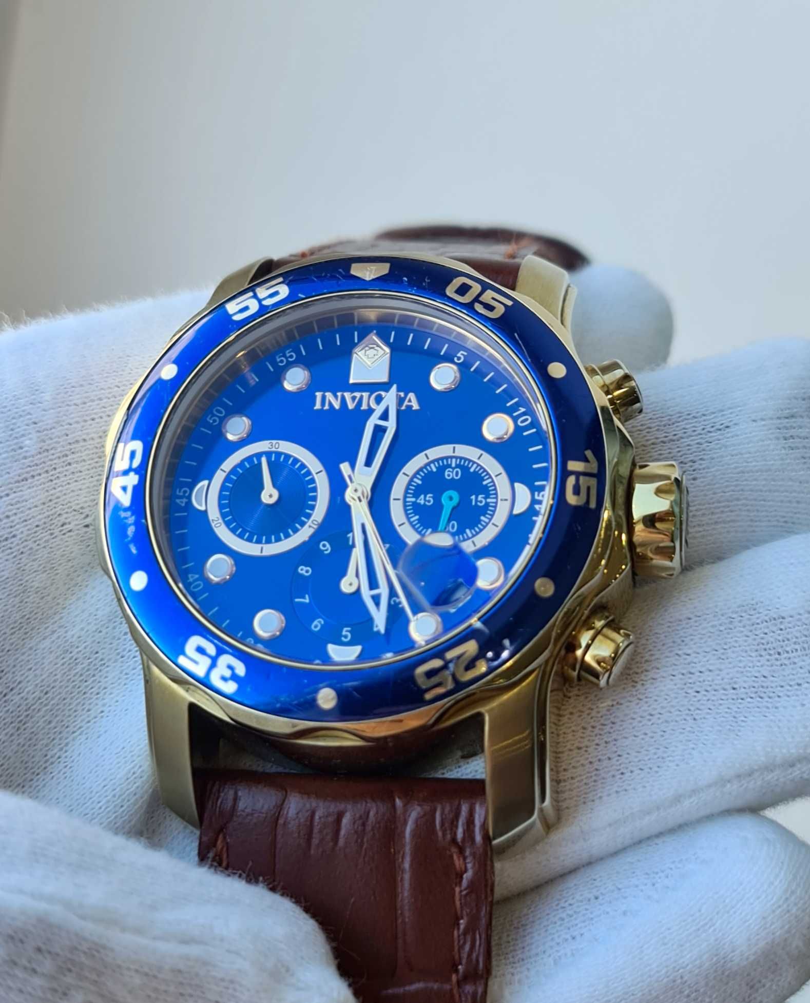 Чоловічий годинник часы Royal London 4795-C3A 47мм та Invicta