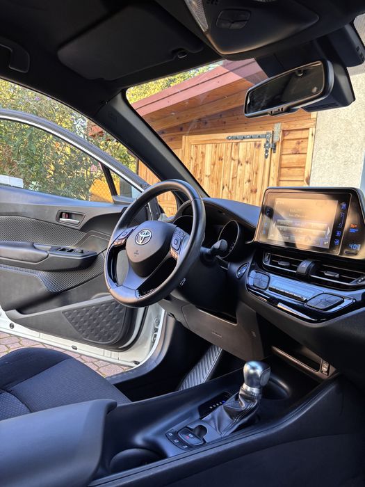 Toyota C-HR 1.8 Hybrid Premium | Automat | Bezwypadkowa | 2018
