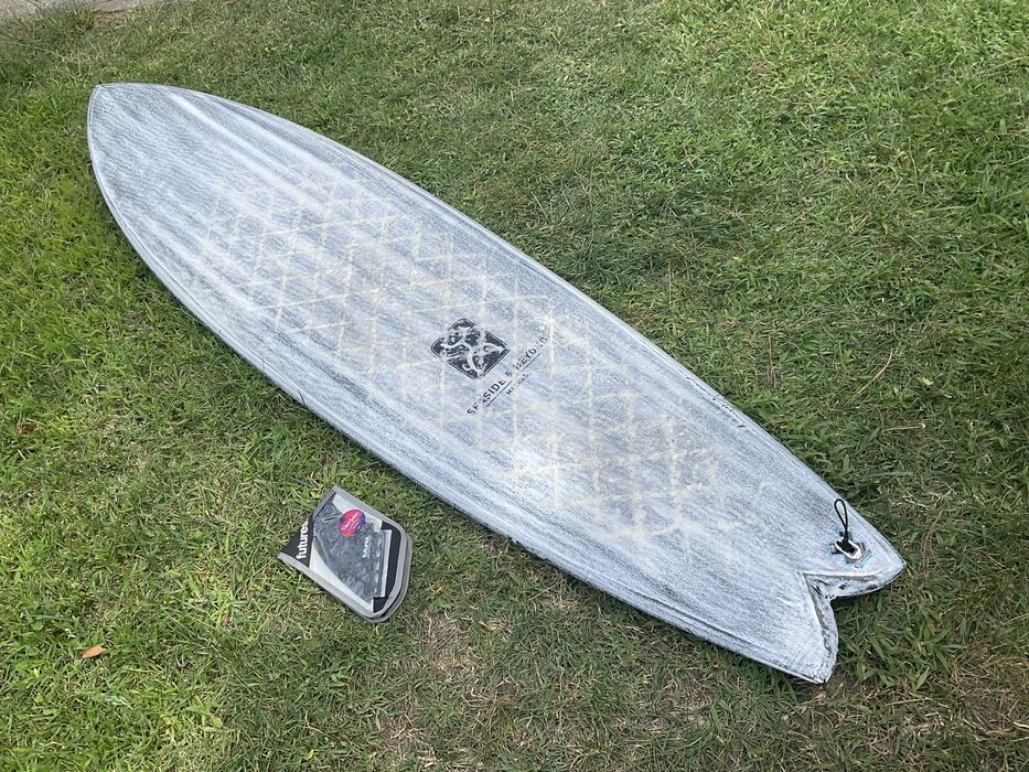Prancha Surf FireWire Machado SeaSide & Beyond Volcanic 7 45,3L