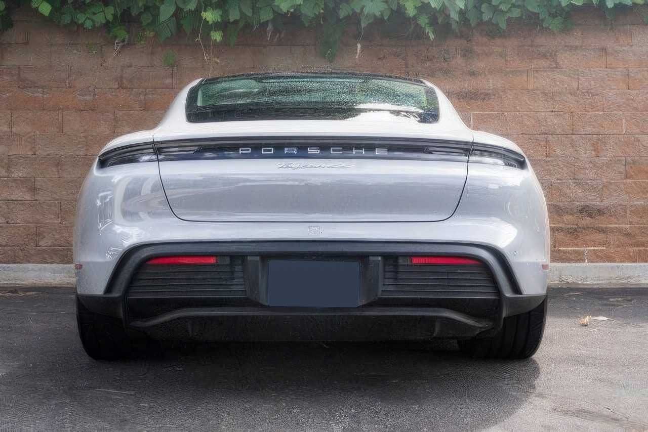 2022 Porsche Taycan 4S
