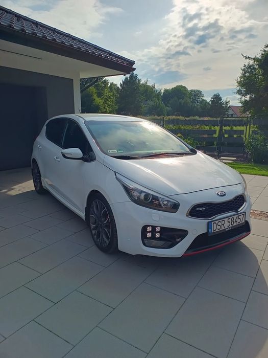 Kia Ceed KIA Cee'd GT 204HP