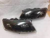 .  KOMPLET LAMP PRZEDNICH PRAWY I LEWY AUDI A6 C6 TUNING SPORT CZARNE