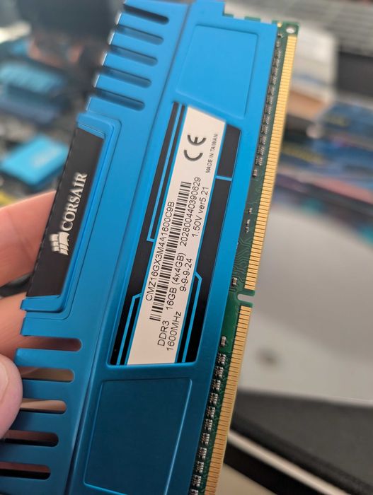 Corsair Vengeance DDR3 16GB (4x4gb) Stan kolekcjonerski