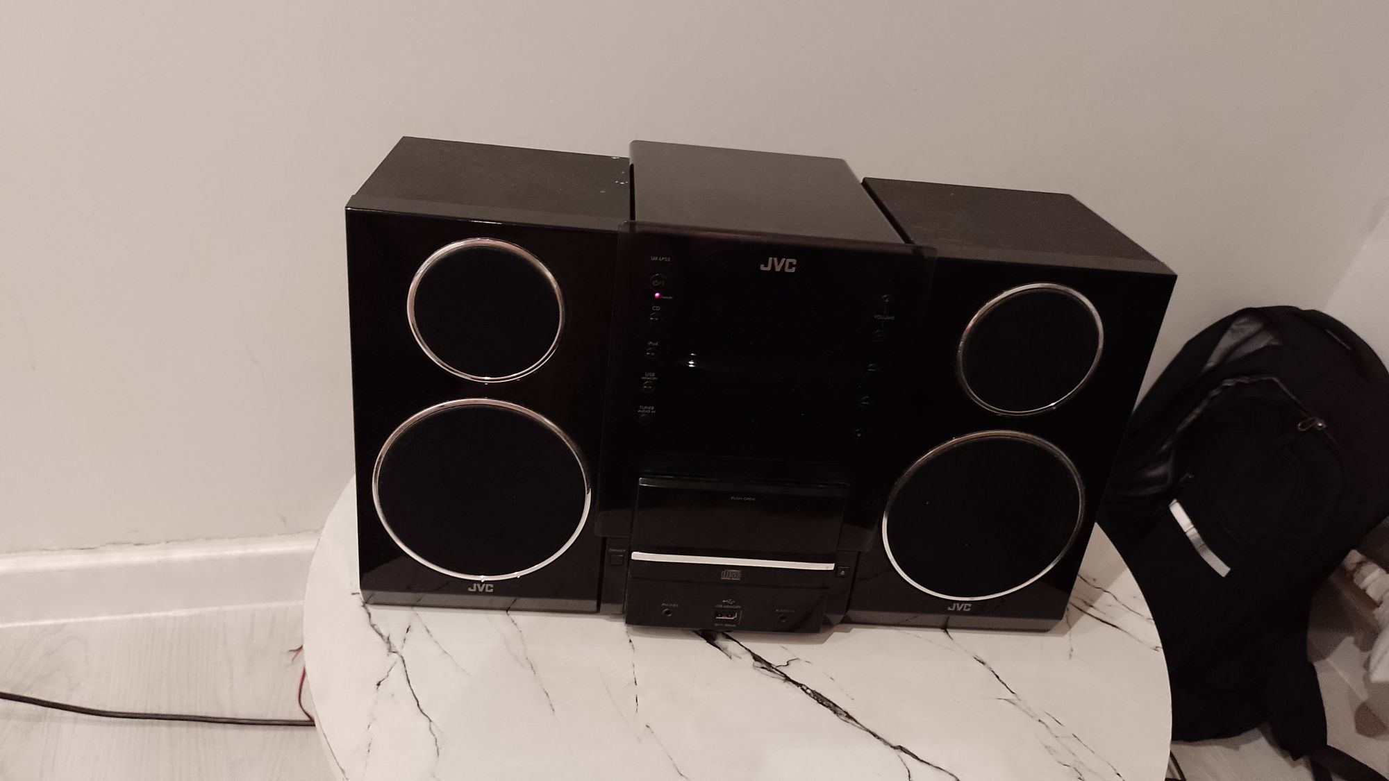 System audio na dysku flash USB