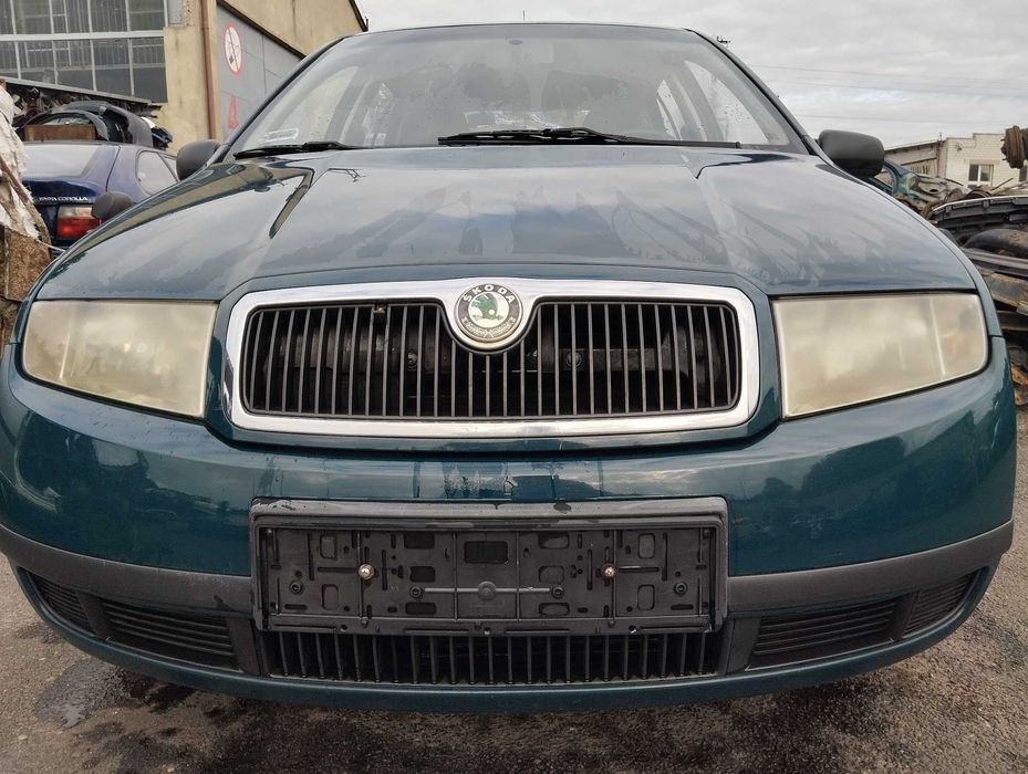 Skoda Fabia 5D 1.4MPi 2000 r.Zderzak przedni.