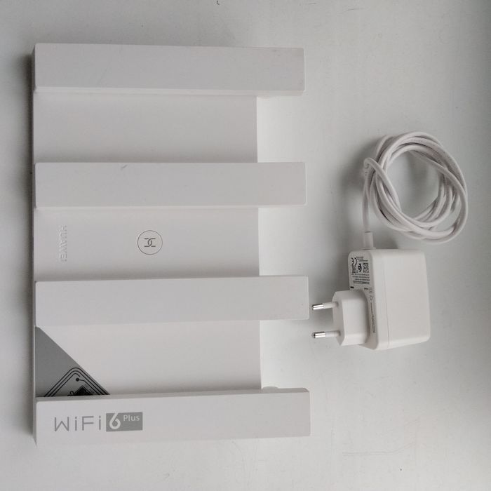 Huawei Wi-Fi 6 3000Mbps   WS7200