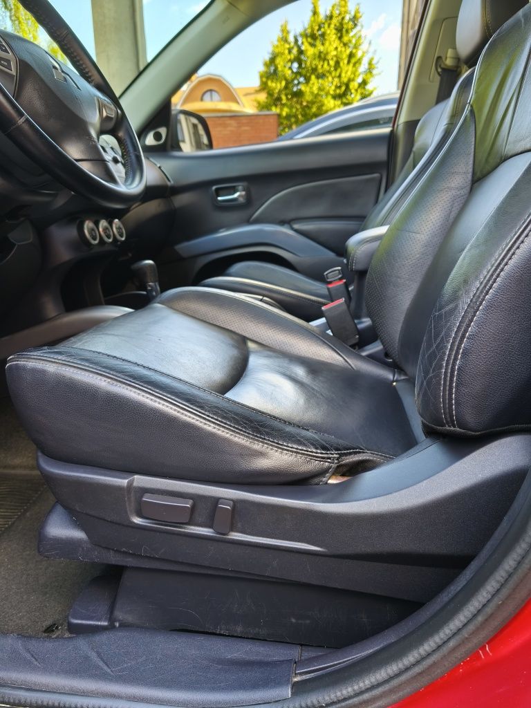 Mitsubishi outlander XL