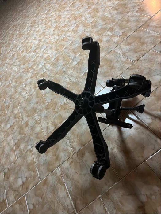 крестовина для кресла срочно