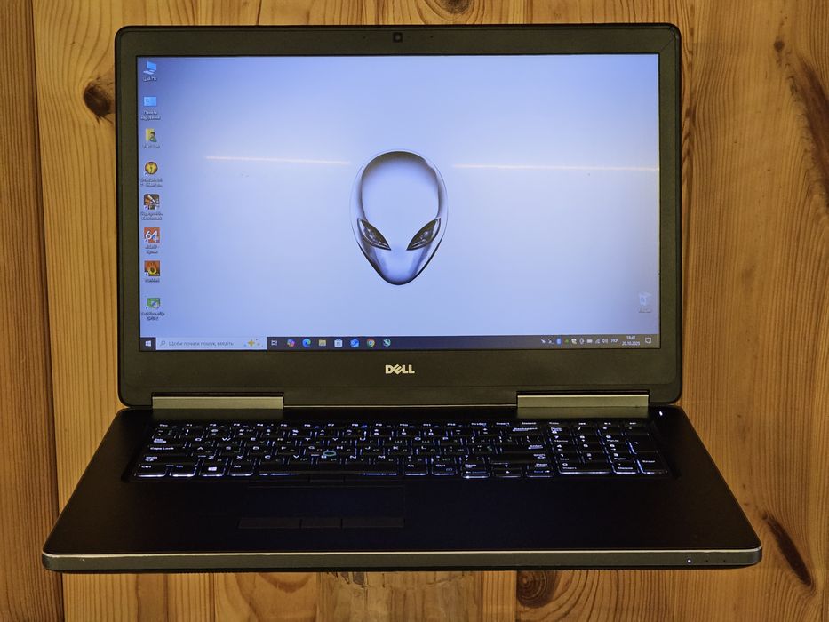 Монстр 17.3"/i7 3.7GHz/GTX 980M 8GB/RAM 16GB/SSD 480GB